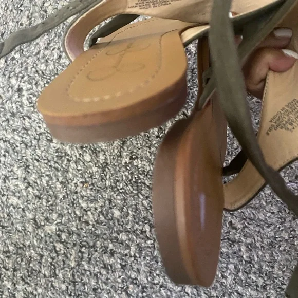 Jessica Simpson - Picture 5 of 7